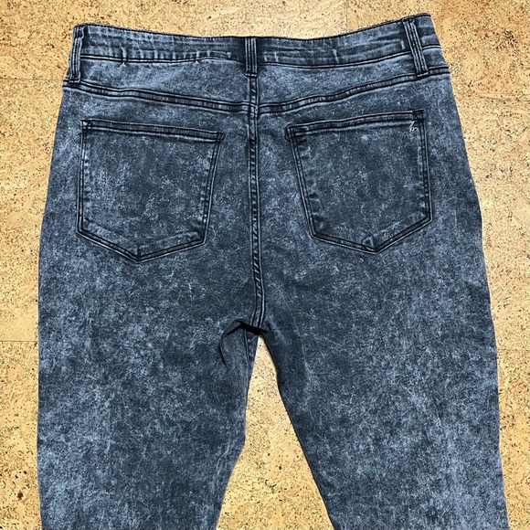 LulaRoe Charcoal Acid Wash Ankle Skinny Magic Waistband Jeans Sz 32 - Picture 11 of 14